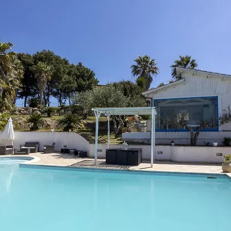 A Marsala Con Piscina